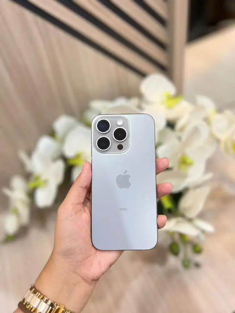 IPHONE 15 PRO SECOND