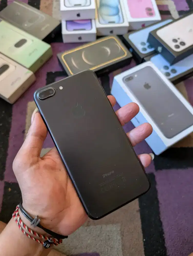 iPhone 7 plus 128Gb imei whitelist