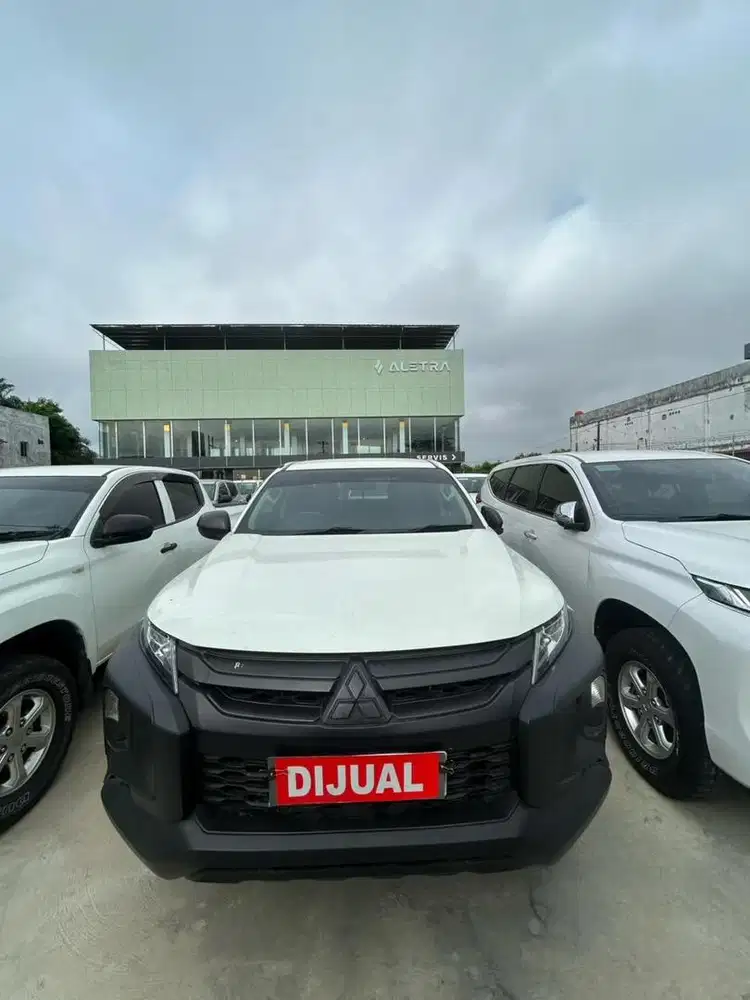 Forsale : MITSUBISHI TRITON DOUBLE CABIN