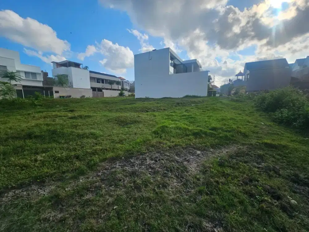 di jual tanah 5 menit pantai pererenan canggu bali lingkungan villa