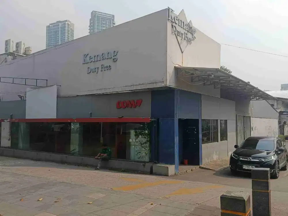 Disewakan Ruko Kemang Jakarta Selatan Strategis Siap Pakai