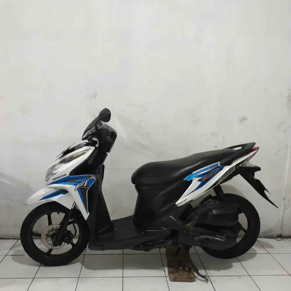 Honda Vario KZR 2013 Orisinil Bagus lengkap