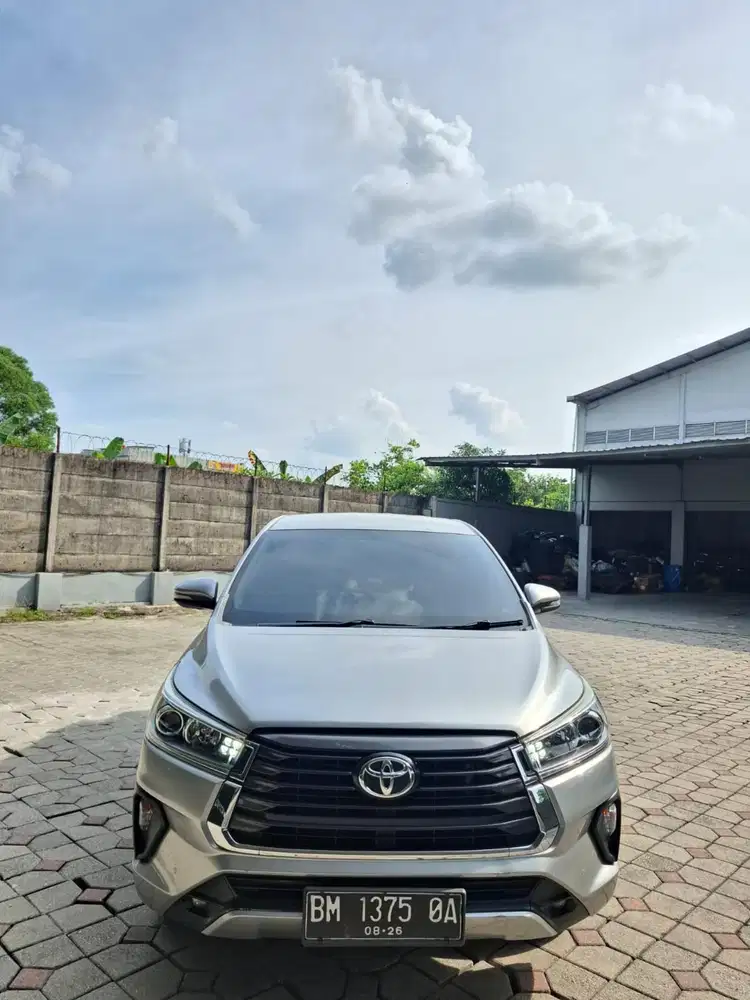 Innova 2021 V bensin matic. Km 64rb antik