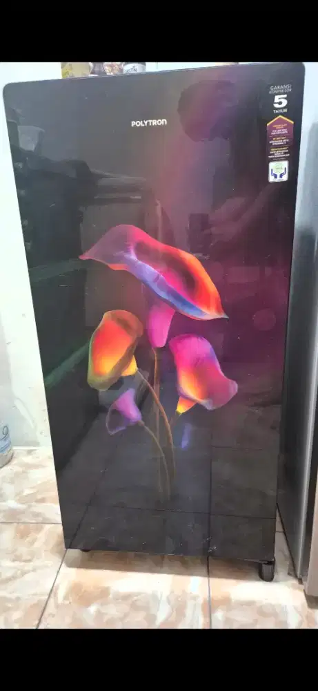 Kulkas Polytron 1 Pintu gratis kipas angin