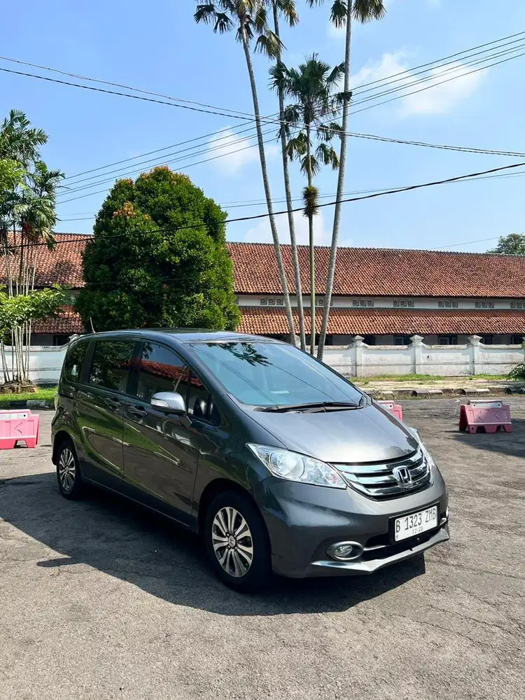 Honda Freed E PSD Facelift istimewa (last edition)