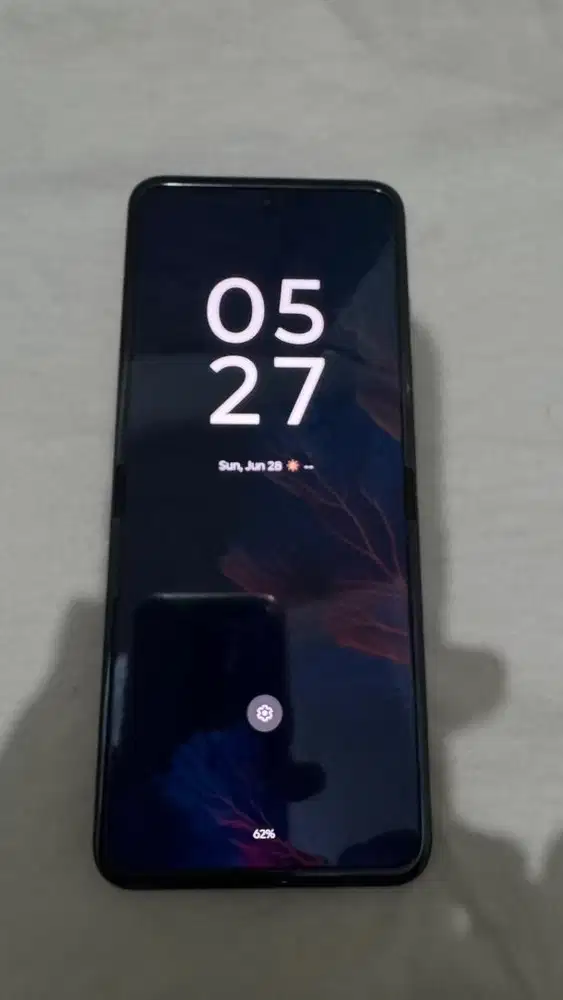 Moto Razr 60 mulus like new