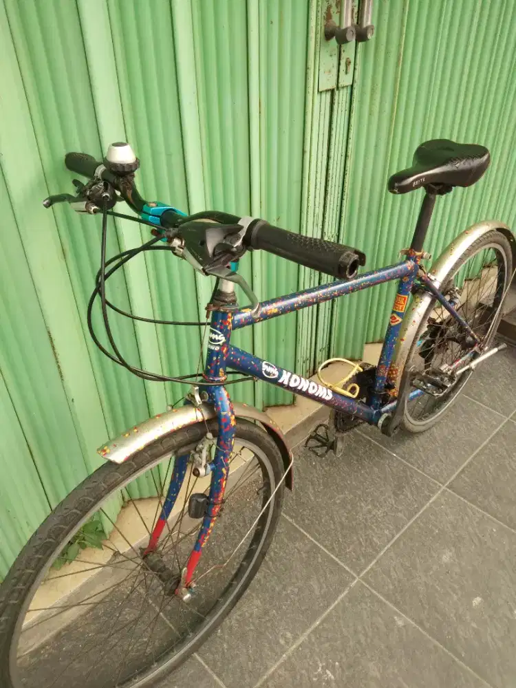 Sepeda jadul konoms cycle