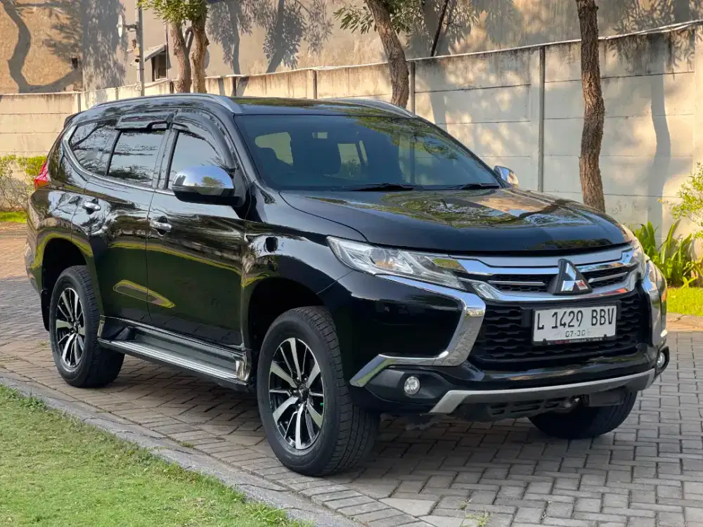 Pajero sport exceed solar matic