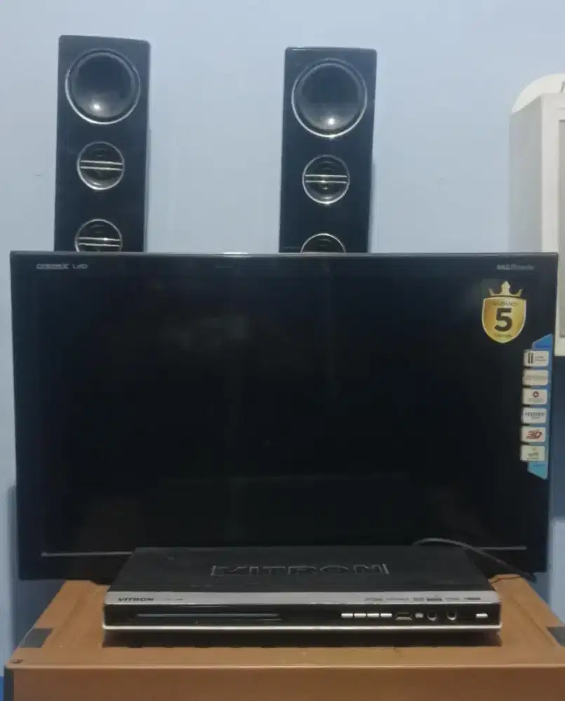 Di Jual TV satu set speaker+ DVD