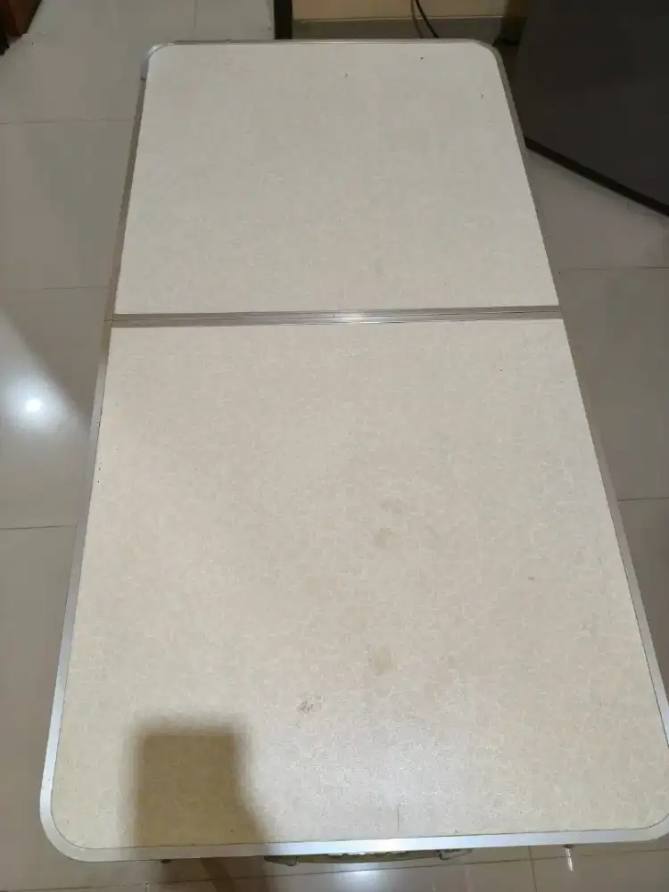 Meja lipat second