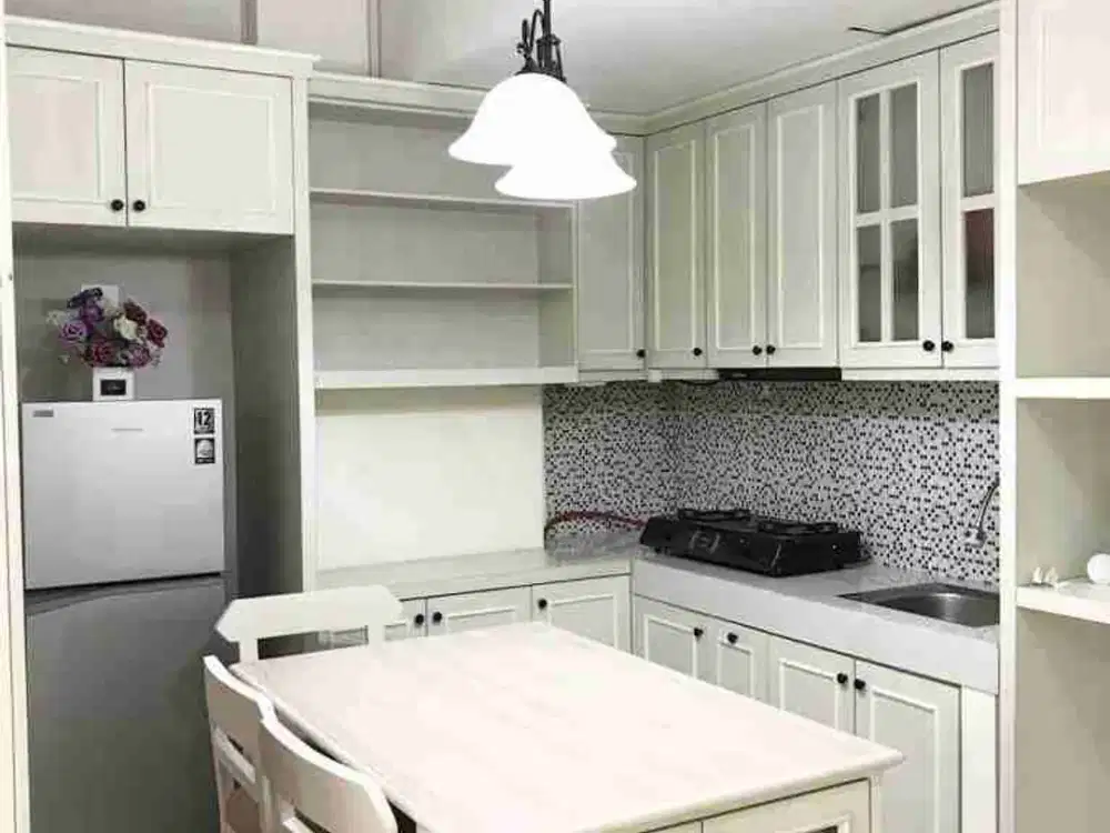 Sewa Apartmen 2 BR Tower A Full Furnished Interior Design. Puncak Dharmahusada. Bagus. Pool View.Dekat Unair, Galaxy Mall