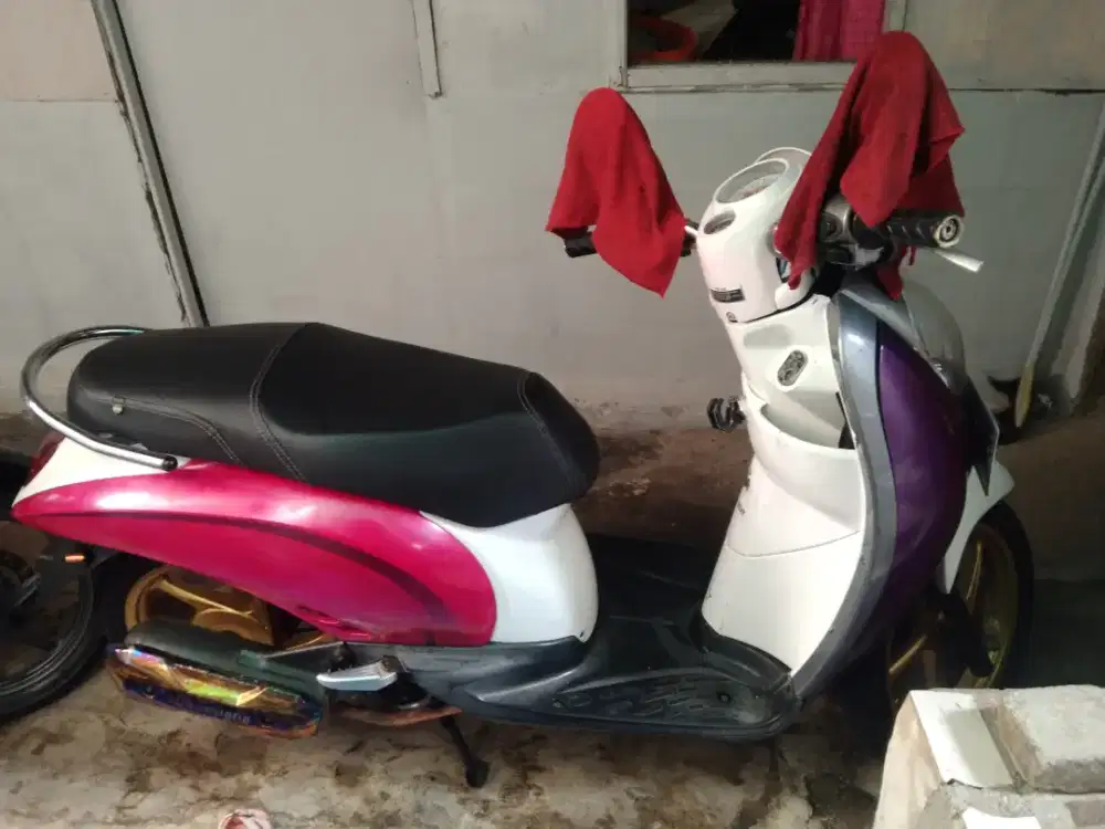 Di jual SCOOPY 2010 SS LENGKAP