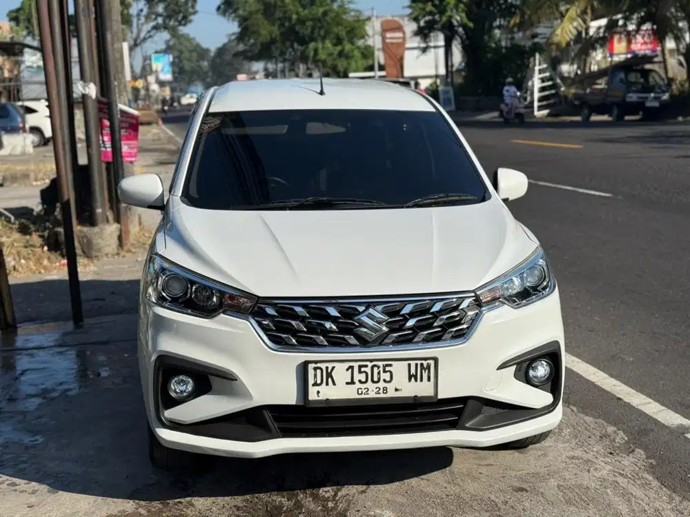 Ertiga gl at 2023 pmk putih aslibali