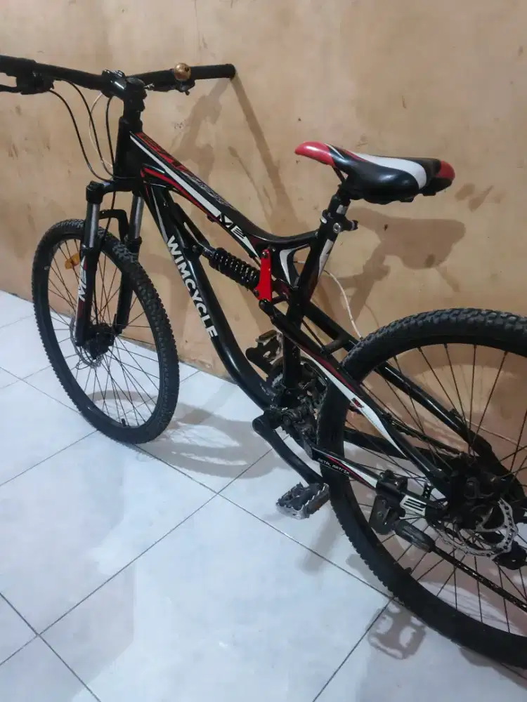 Sepeda Wimcycle M2 boxer