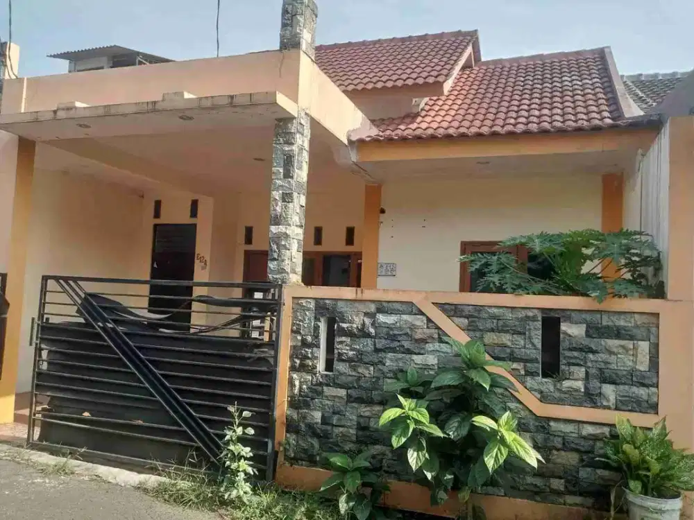 Dijual cepat rumah di perumahan permata Pamulang Tangsel
