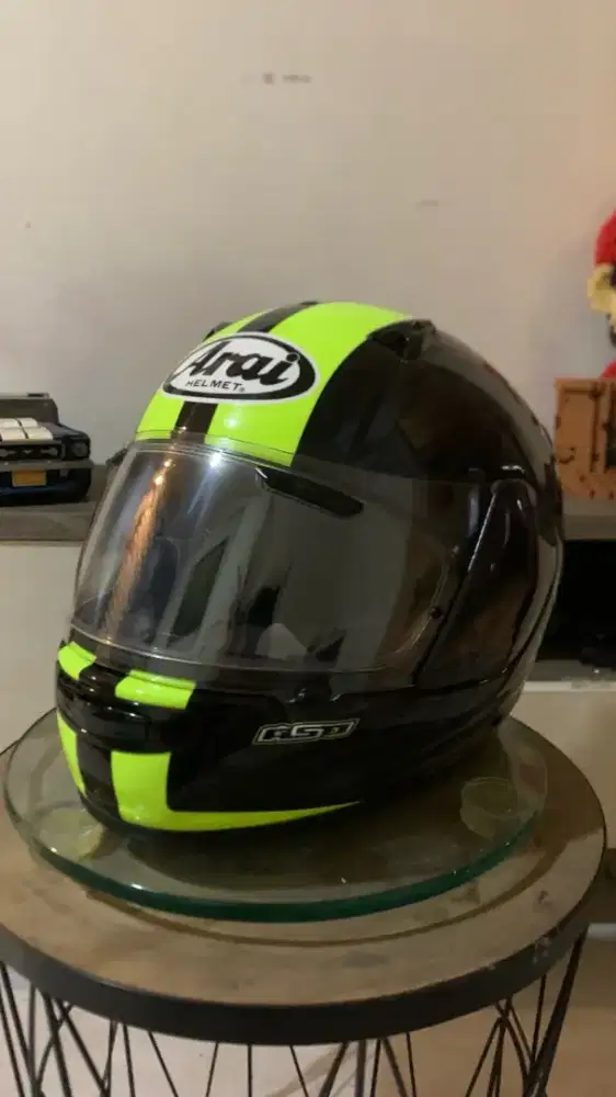 Fullface ARAI Quantum J Blast Yellow XL original