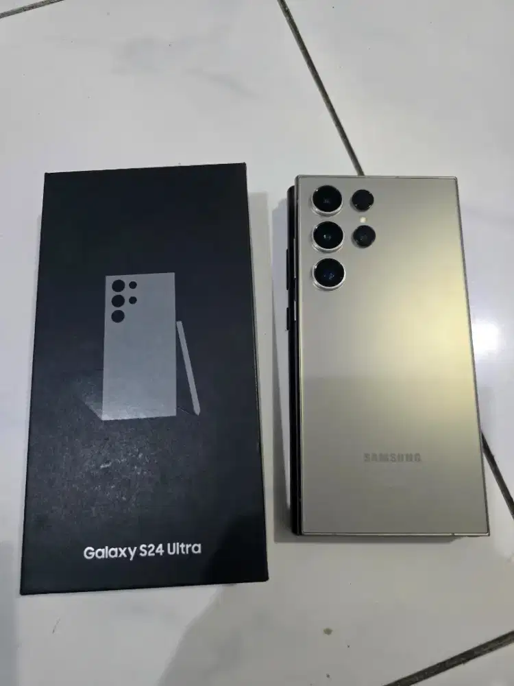 samsung s24ultra 12/256GB