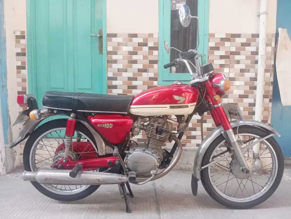 Honda cb100 glatik