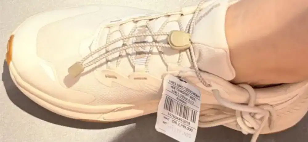 Jual Sepatu HOKA