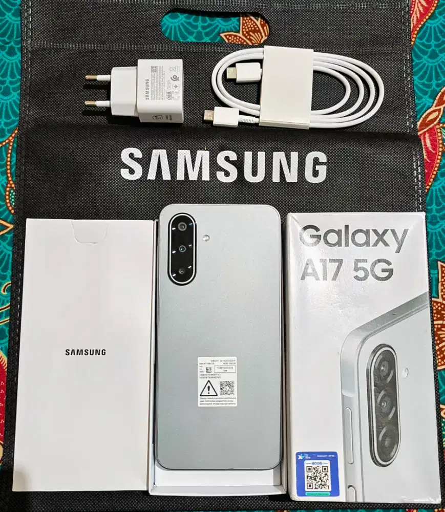 Samsung A17 5G 8/256 GB Fullset Mulus