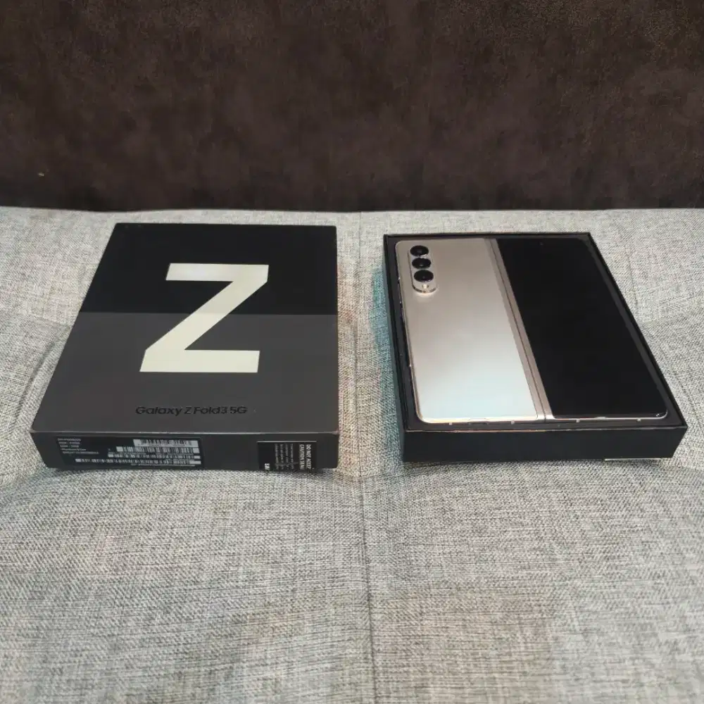 Samsung Z Fold 3 12/512Gb Fullset Mulus