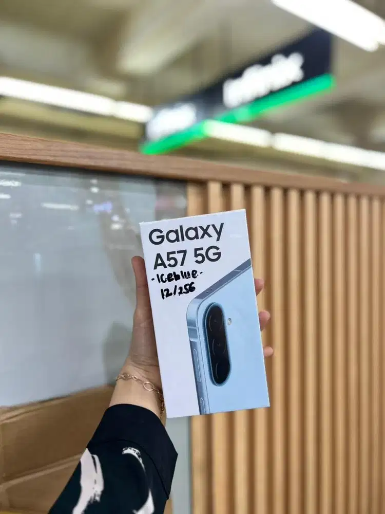 Samsung A57 5g 12/256 Baru
