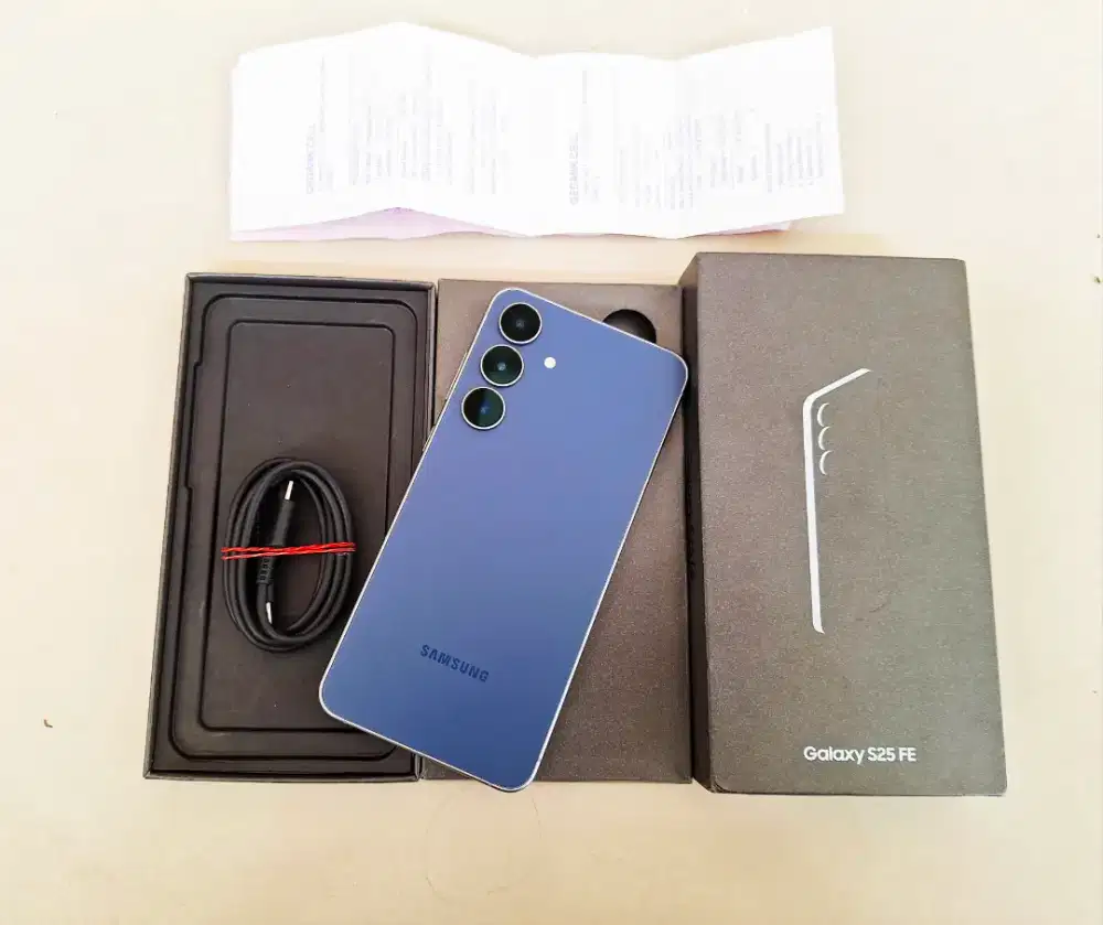 Samsung S25 FE 8/256 GB Fullset Nominus
