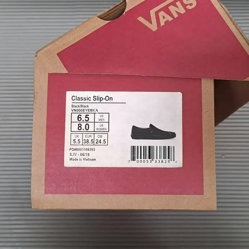 Vans Slip-On Classic Black Original - Size 38.5