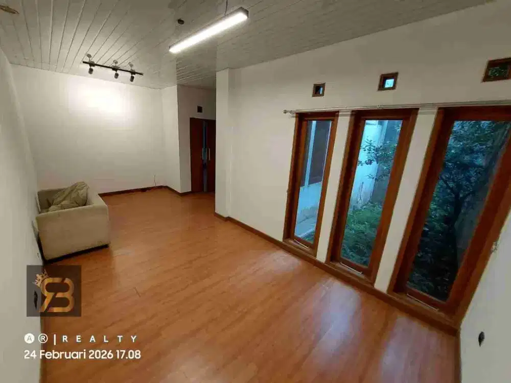 rumah 3lantai lokasi strategis di cluster syp dago bandung kota
