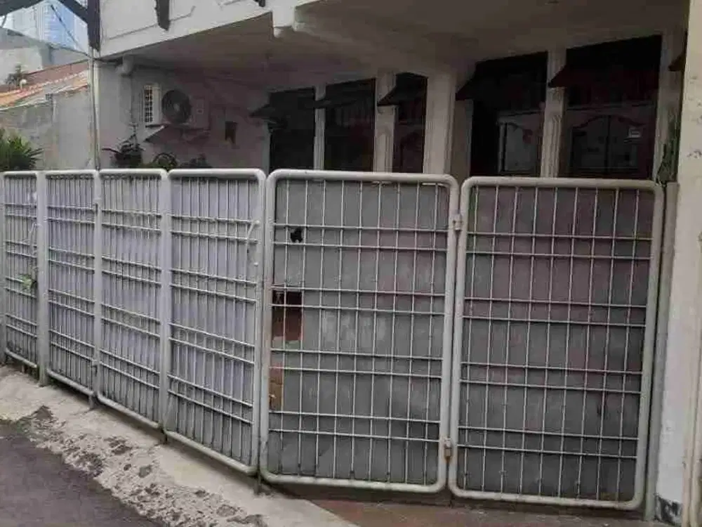 DIJUAL RUMAH ASRI NYAMAN