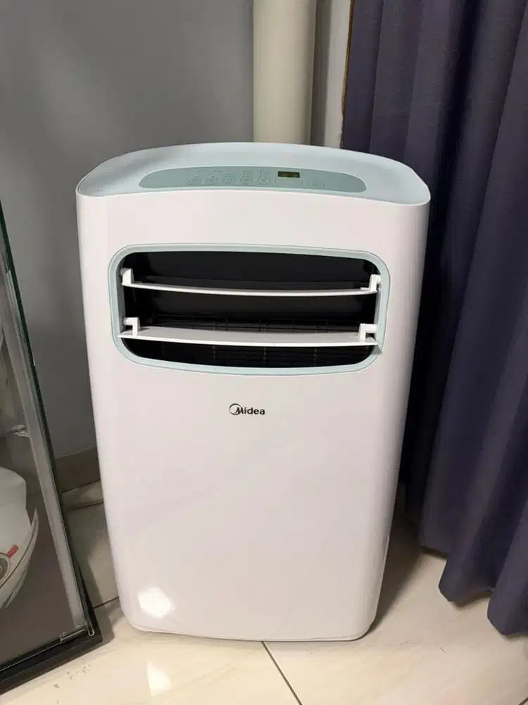 AC PORTABLE MIDEA 1.5 PK