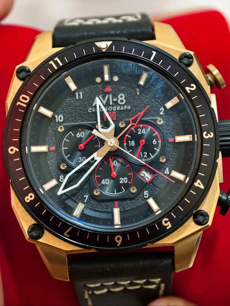Jam tangan Aviator AVI-8 Hawker Hunter