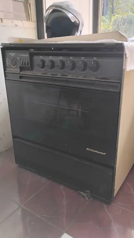 Kompor gas standing 6 tungku
