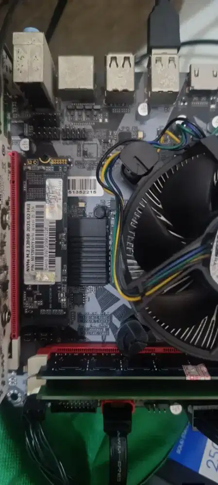 Jual Mobo h61+proci i3 gen 2+SSD nvme 128 100/90