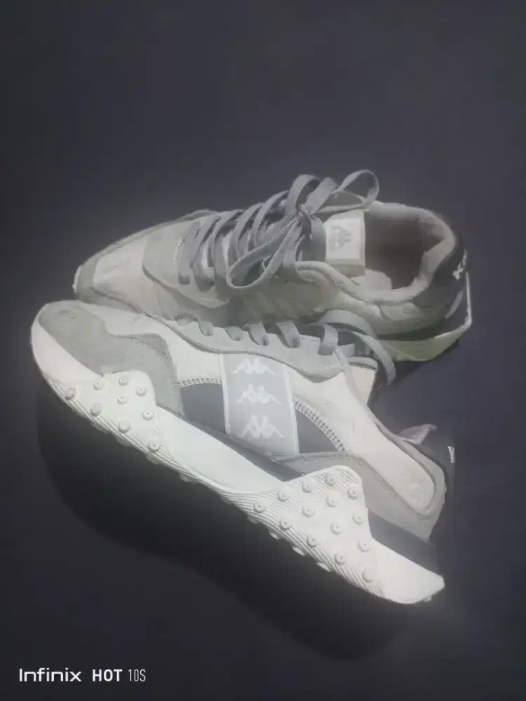 Sepatu Kappa Itali