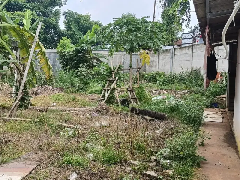 Di jual cepat lahan bonus bangunan gudang 300 meter  Di Jelupang Serpong Utara  Tangerang selatan