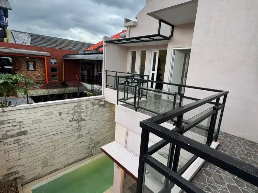 DIJUAL RUMAH BAGUS PLUS KOLAM RENANG DI VILLA BALI VIBES SURYALAYA BUAH BATU BANDUNG