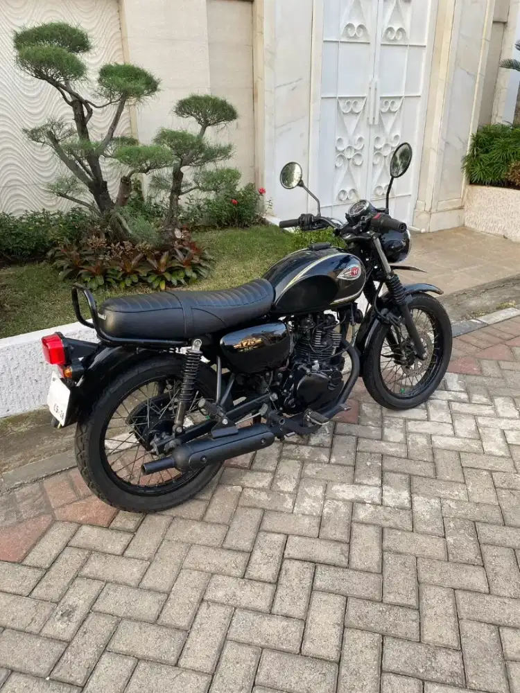 Kawasaki W175 SE 2018