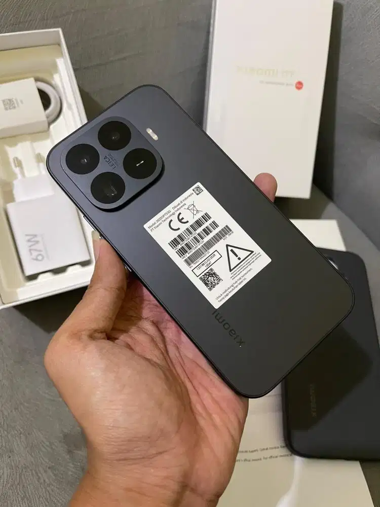 Xiaomi 17t 12/256gb 3 minggu pakai