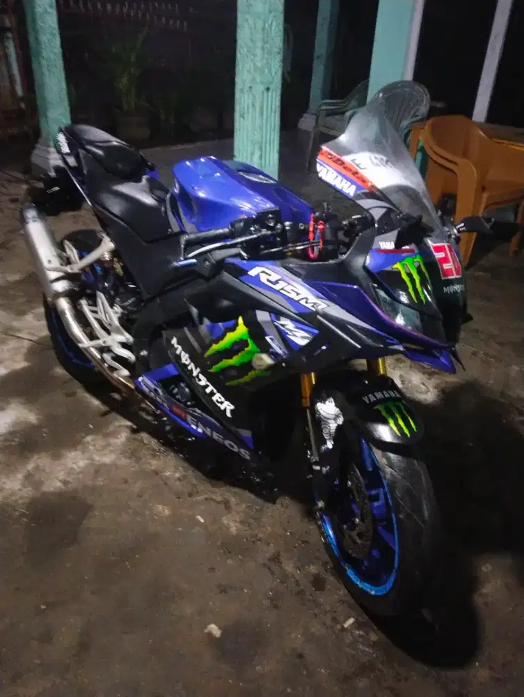 R 15 tahun 2018