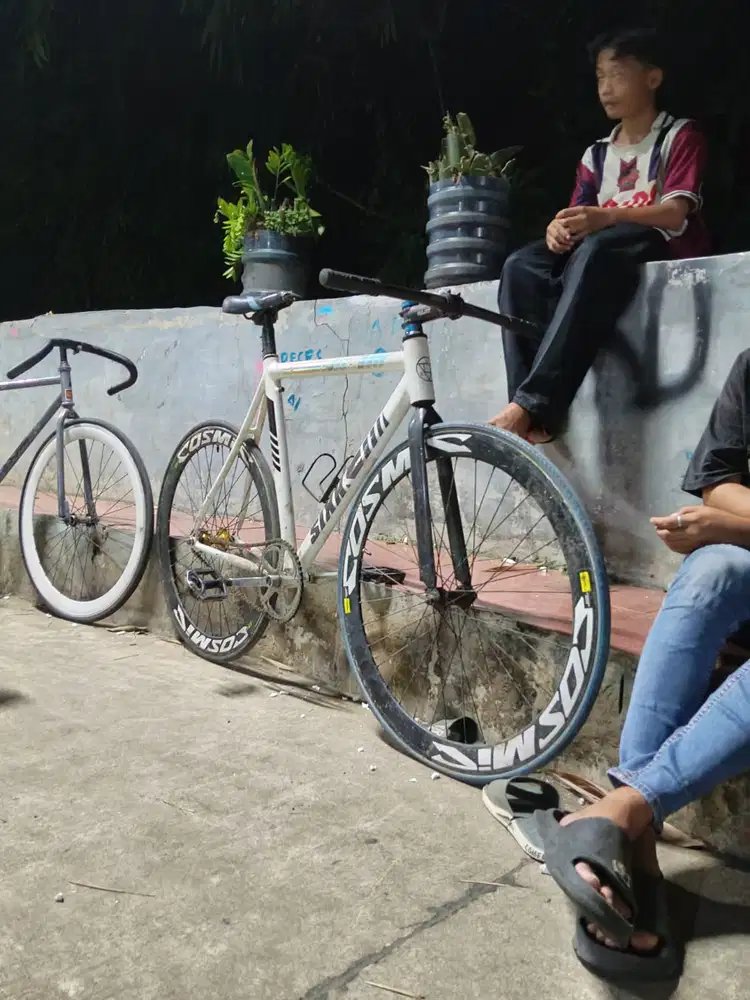 JUAL SEPEDA FIXIE AERO