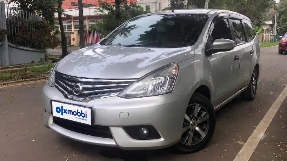 TDP 5, JT Nissan Grand livina 1.5 SV Bensin-MT Silver 2017