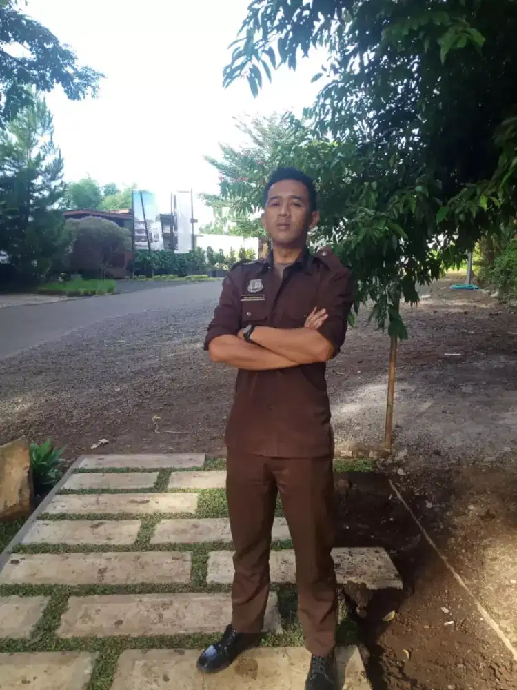 Mencari kerja dan jasa