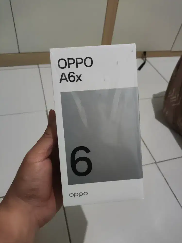 Jual Oppo A6x 4/64 Ungu Tua (belum pernah dipakai)