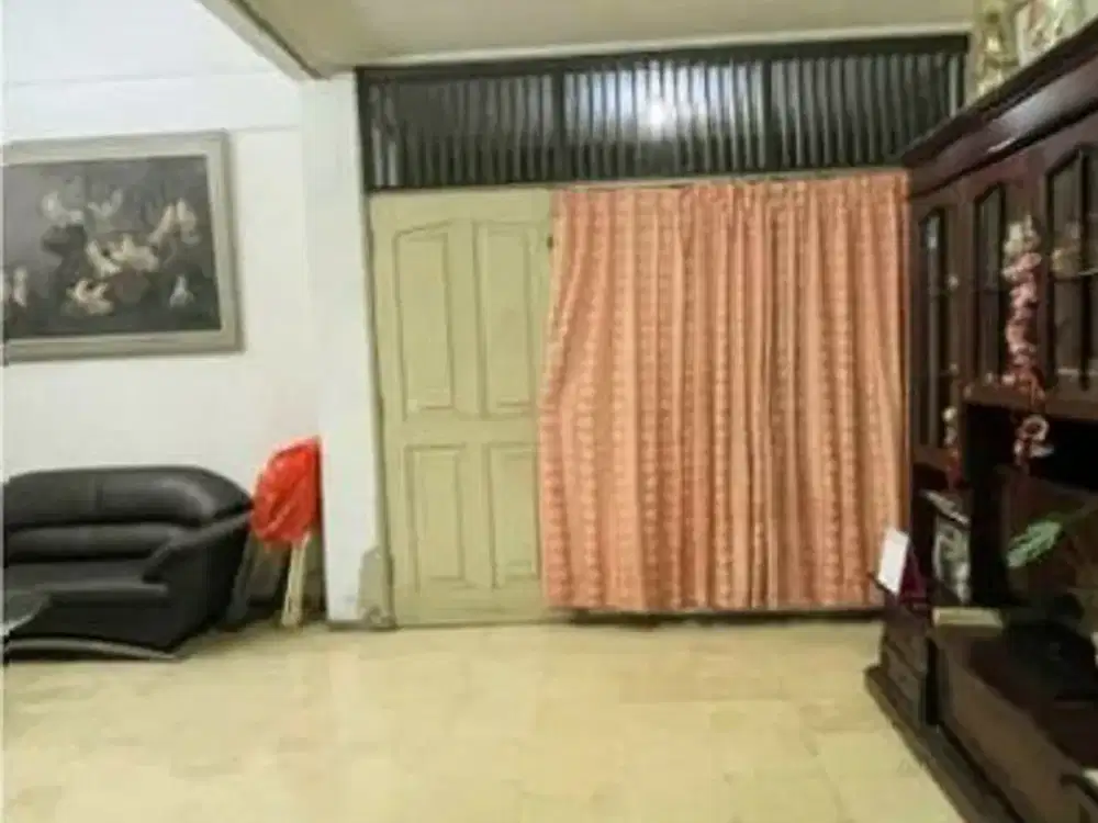 Dijual CEPAT Rumah Hoek  di Tanjung Duren, Jakarta Barat