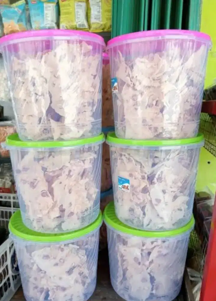 Peyek kacang udang rebon kacang ijo