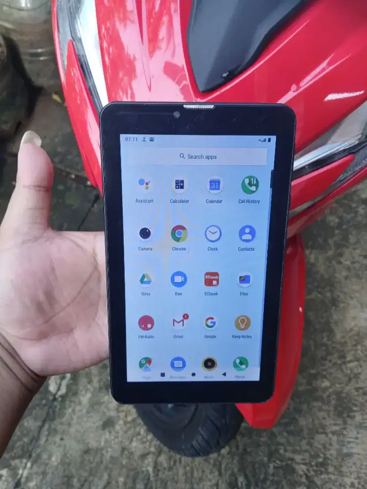 Tablet Evercoss Bravo Kondisi Siap Pakai. Ram 3/32 Gb.