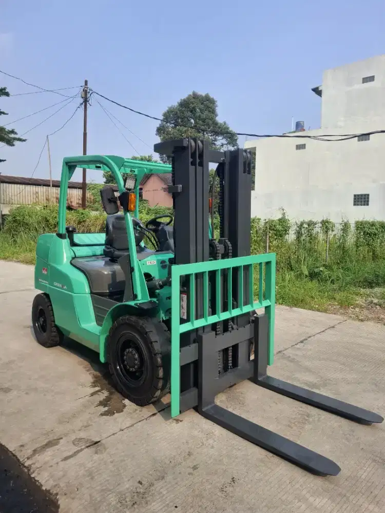 Forklift Mitsubishi 4ton treelift