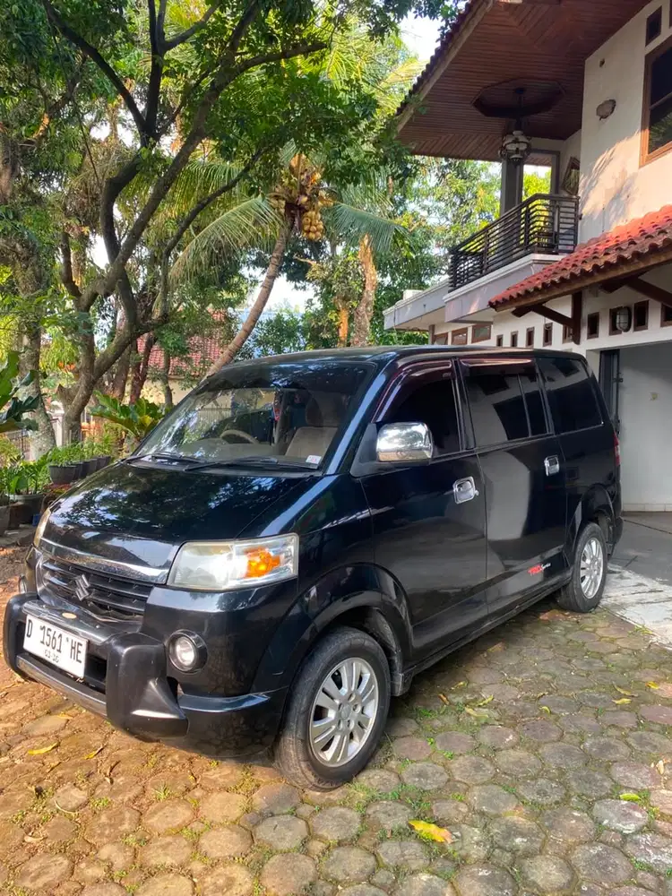 Suzuki APV DLX MT 2005