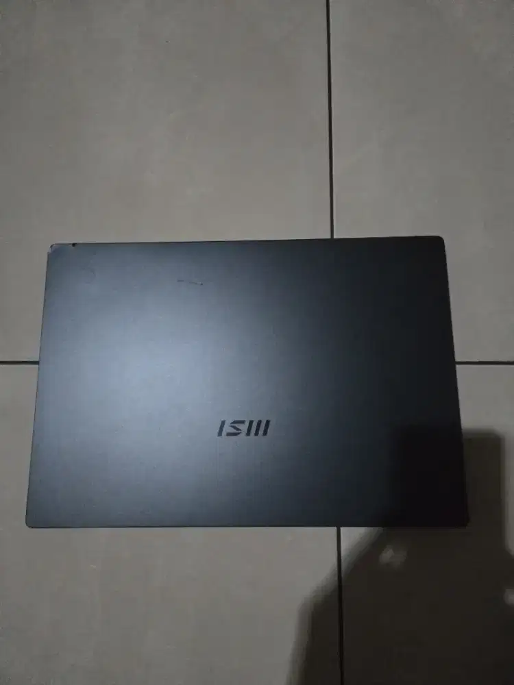 Laptop MSI Modern 14